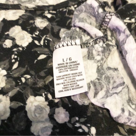 Map To Mars Floral Crop Top - Picture 4 of 4